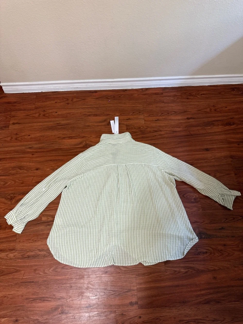 Jane and Delancey Stripped Shirt - Picture 8 of 9